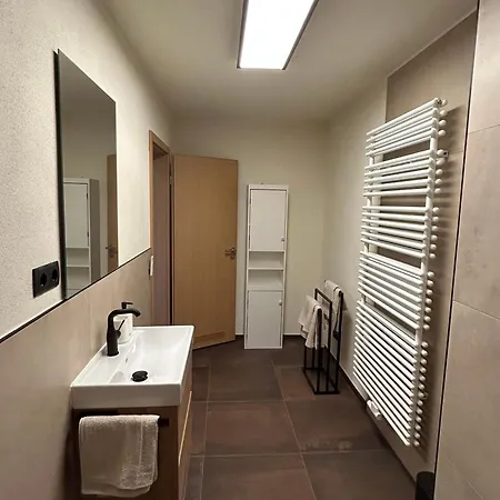 Zum Büttelfels Apartamento *
